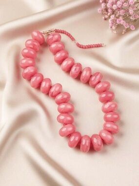 New Faux Strawberry Quartz Pink Rose Resin Chunky Beaded Statement Necklace